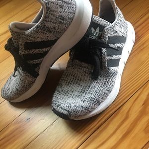 Adidas Swift Run Sneakers